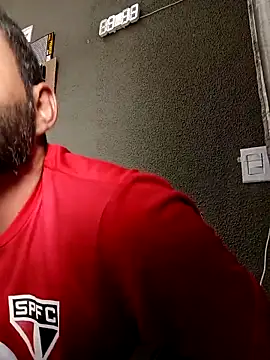 Snapshot of P4uzud4O chatting on April 7, 2026, 12:16 pm P4uzud4O online show from April 7, 2026, 12:16 pm