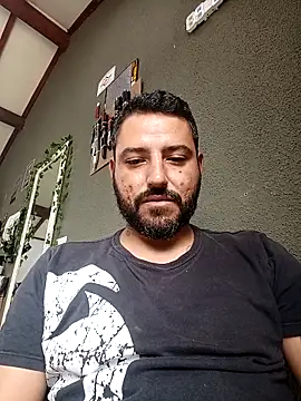 Snapshot of P4uzud4O chatting on April 9, 2026, 11:59 am P4uzud4O online show from April 9, 2026, 11:59 am