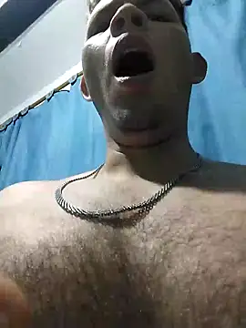 Snapshot of King_russo chatting on December 16, 2025, 5:12 am King russo online show from December 16, 2025, 5:12 am