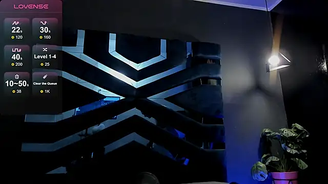 JeanColleman online show from November 22, 2025, 11:15 pm