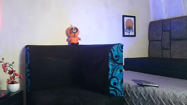 Snapshot of Dan_brownn chatting on March 13, 2025, 6:01 pm Dan brownn online show from March 13, 2025, 6:01 pm