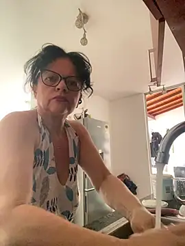 Sharongirl07 online show from April 1, 2026, 12:50 pm