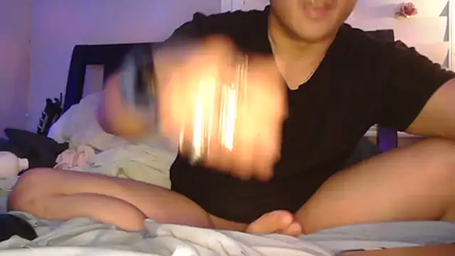 Snapshot of cloudyspun chatting on November 27, 2025, 1:40 am cloudyspun online show from November 27, 2025, 1:40 am