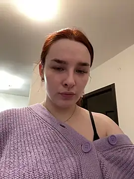 CookyDaisy online show from December 13, 2024, 5:54 pm