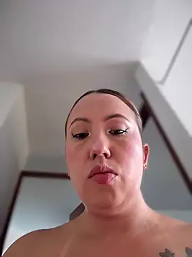 VIOLETA-25  online show from February 13, 2026, 2:57 pm