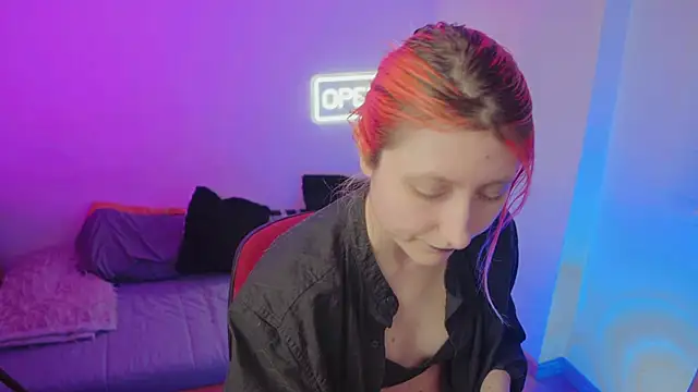 Bloom-fairy online show from March 4, 2026, 2:56 pm