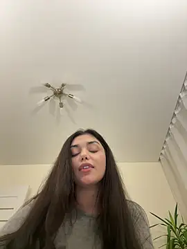 Snapshot of Sweet_Khalifa_ chatting on January 17, 2025, 5:19 pm Sweet Khalifa  online show from January 17, 2025, 5:19 pm