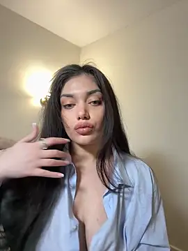 Snapshot of Sweet_Khalifa_ chatting on February 4, 2026, 2:56 pm Sweet Khalifa online show from February 4, 2026, 2:56 pm