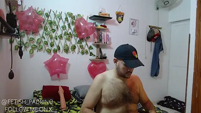 Snapshot of fetish_padrino chatting on February 4, 2025, 11:59 pm fetish padrino online show from February 4, 2025, 11:59 pm