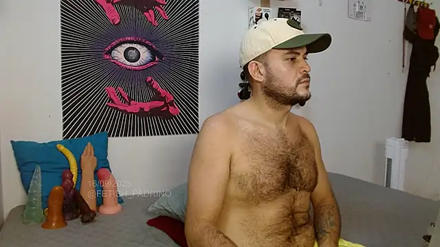 Snapshot of fetish_padrino chatting on September 17, 2025, 4:08 pm fetish padrino online show from September 17, 2025, 4:08 pm
