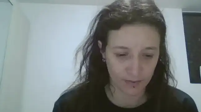 Snapshot of hanamy_joha chatting on February 8, 2025, 12:06 am hanamy joha online show from February 8, 2025, 12:06 am