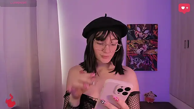 Snapshot of haanna_thompsoon chatting on November 1, 2025, 1:35 pm haanna thompsoon online show from November 1, 2025, 1:35 pm