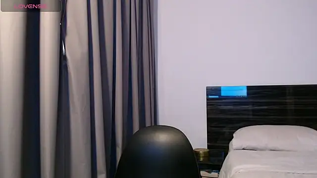 Snapshot of FaustoCock chatting on March 21, 2025, 2:18 pm FaustoCock online show from March 21, 2025, 2:18 pm