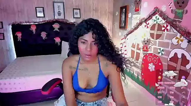Snapshot of Edelaine_rogers chatting on December 20, 2024, 10:43 pm Edelaine rogers online show from December 20, 2024, 10:43 pm