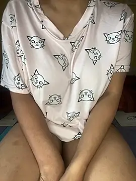 Snapshot of cum-to-nicky chatting on December 25, 2024, 6:09 am cum-to-nicky online show from December 25, 2024, 6:09 am