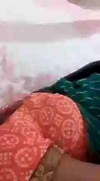 Snapshot of riya_houswife chatting on December 19, 2024, 10:02 am riya houswife online show from December 19, 2024, 10:02 am