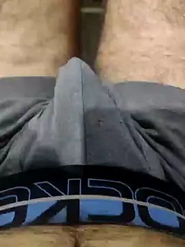 Snapshot of themostnaughtiestguyy chatting on March 9, 2025, 1:37 pm themostnaughtiestguyy online show from March 9, 2025, 1:37 pm