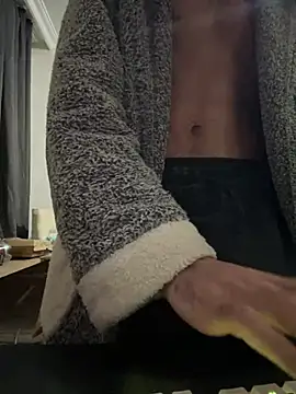 pxrnsenpaii online show from March 8, 2025, 6:21 am