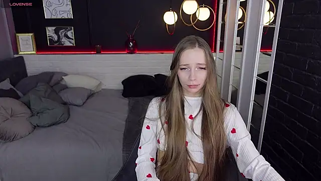 OliviaGentle online show from December 18, 2024, 10:19 am