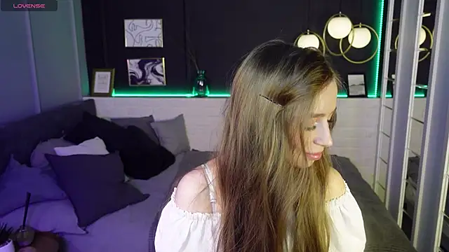 OliviaGentle online show from February 8, 2025, 2:15 am