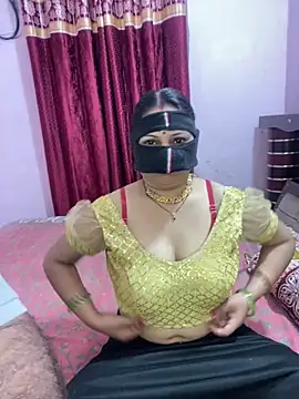 Snapshot of mickey_love chatting on March 12, 2026, 3:56 am mickey love online show from March 12, 2026, 3:56 am