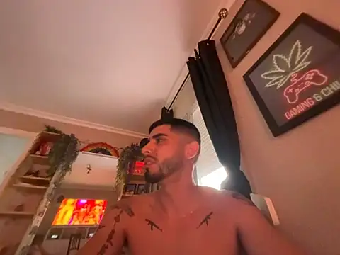 Chicos defiesta online show from September 13, 2025, 5:35 pm