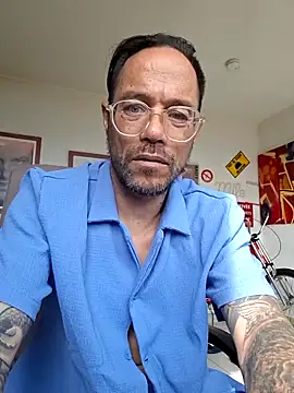 mileflav0r online show from May 9, 2026, 7:57 am