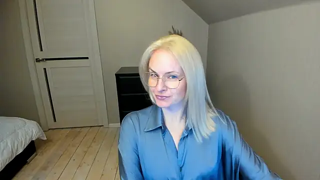 Alicee Gracee online show from March 21, 2025, 6:18 pm