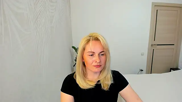 Alicee Gracee online show from March 28, 2026, 4:50 pm