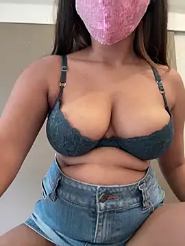Snapshot of ScarletAss chatting on June 15, 2026, 2:30 pm ScarletAss online show from June 15, 2026, 2:30 pm
