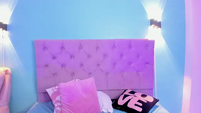 Snapshot of kyoakane chatting on December 8, 2024, 6:43 am kyoakane online show from December 8, 2024, 6:43 am