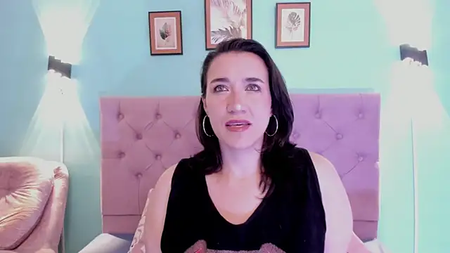 Snapshot of kyoakane chatting on January 7, 2025, 3:24 am kyoakane online show from January 7, 2025, 3:24 am