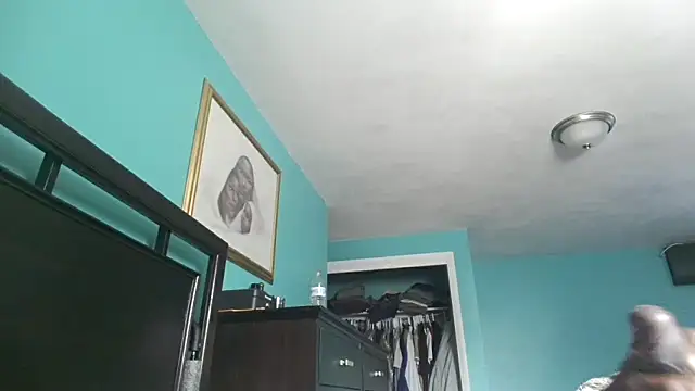 Snapshot of you_like_my_chocolate101 chatting on October 8, 2025, 6:27 pm you like my chocolate101 online show from October 8, 2025, 6:27 pm