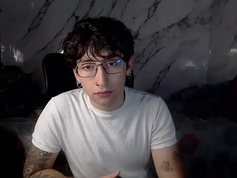 Dereck Dickson online show from April 4, 2026, 2:32 am