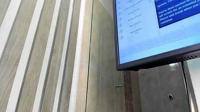 Snapshot of MarieMyller chatting on February 20, 2025, 12:08 am MarieMyller online show from February 20, 2025, 12:08 am