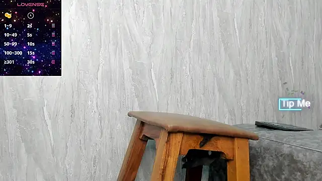 Snapshot of MarieMyller chatting on February 21, 2025, 11:54 pm MarieMyller online show from February 21, 2025, 11:54 pm