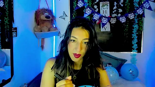 queen-natty online show from March 3, 2026, 1:50 pm