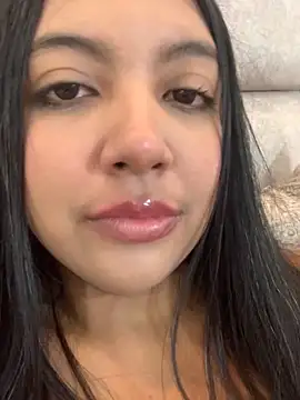 nicole fisherr online show from December 17, 2025, 6:19 am