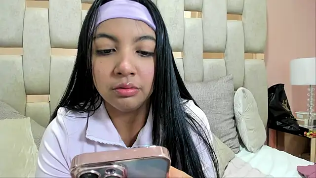 Snapshot of nicole_fisherr chatting on March 10, 2026, 7:35 am nicole fisherr online show from March 10, 2026, 7:35 am