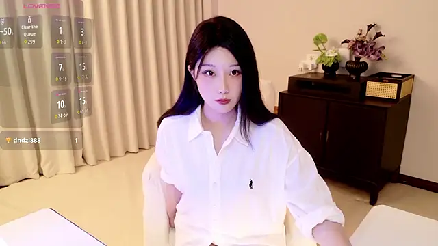 Lucky-baby online show from April 28, 2026, 1:16 pm