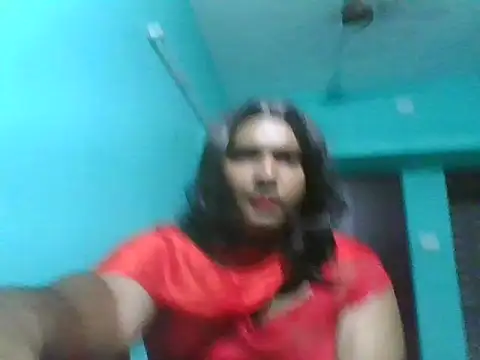 Snapshot of Clairdr chatting on November 4, 2025, 5:45 pm Clairdr online show from November 4, 2025, 5:45 pm