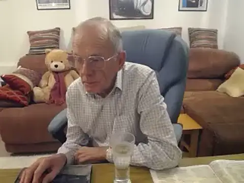 Ferret7777 online show from September 17, 2025, 7:04 pm