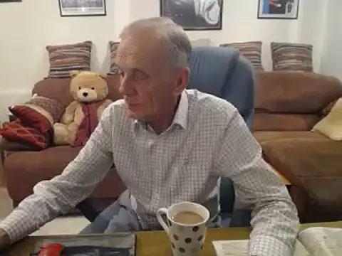 Ferret7777 online show from September 18, 2025, 7:05 pm