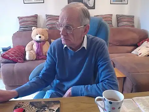 Ferret7777 online show from October 14, 2025, 10:38 am