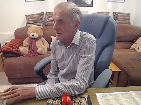 Ferret7777 online show from November 3, 2025, 7:59 pm