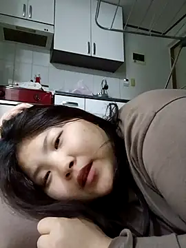 Snapshot of hello098712 chatting on March 6, 2025, 12:09 pm hello098712 online show from March 6, 2025, 12:09 pm