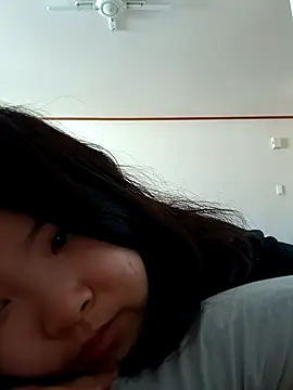 Snapshot of hello098712 chatting on March 11, 2025, 4:43 am hello098712 online show from March 11, 2025, 4:43 am