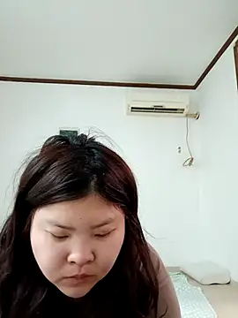 Snapshot of hello098712 chatting on March 21, 2025, 8:06 am hello098712 online show from March 21, 2025, 8:06 am