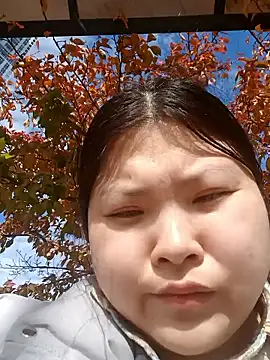 Snapshot of hello098712 chatting on November 11, 2025, 4:23 am hello098712 online show from November 11, 2025, 4:23 am