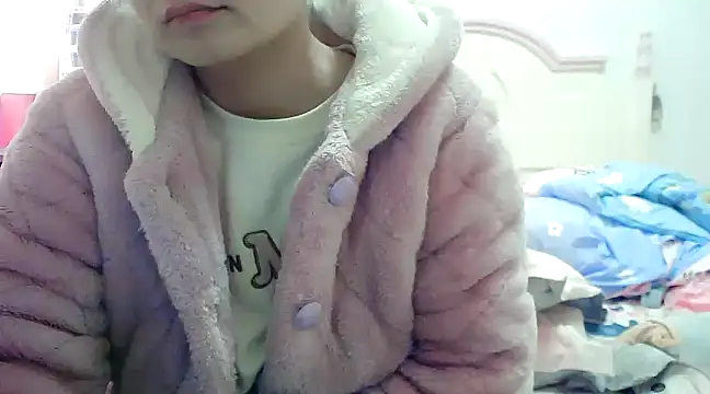 Snapshot of CN-Xiaoxi chatting on December 24, 2024, 12:33 am CN-Xiaoxi online show from December 24, 2024, 12:33 am